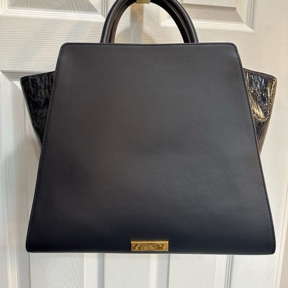 ZAC Posen navy satchel with detachable shoulder strap. - Picture 2 of 12